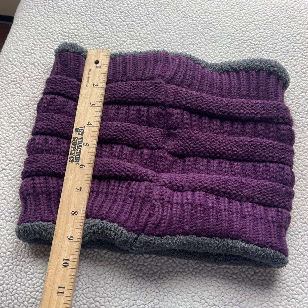 Market and Laybe purple sweater scarf snood neck wrap